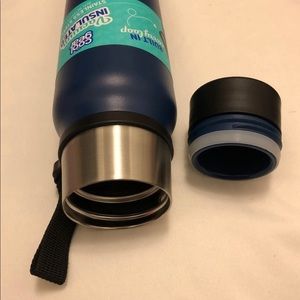 Cool gear vacuum insulated water bottle